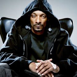 Snoop Dogg – Drop It Like Its Hot (MINUS)