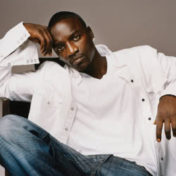Akon – I'm Not My Hair RMX